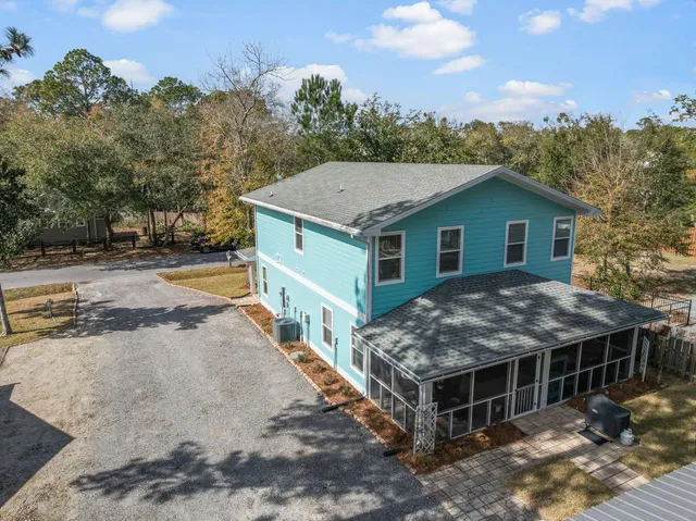 $715,000 | 236 Bayou Circle, Freeport, FL 32439