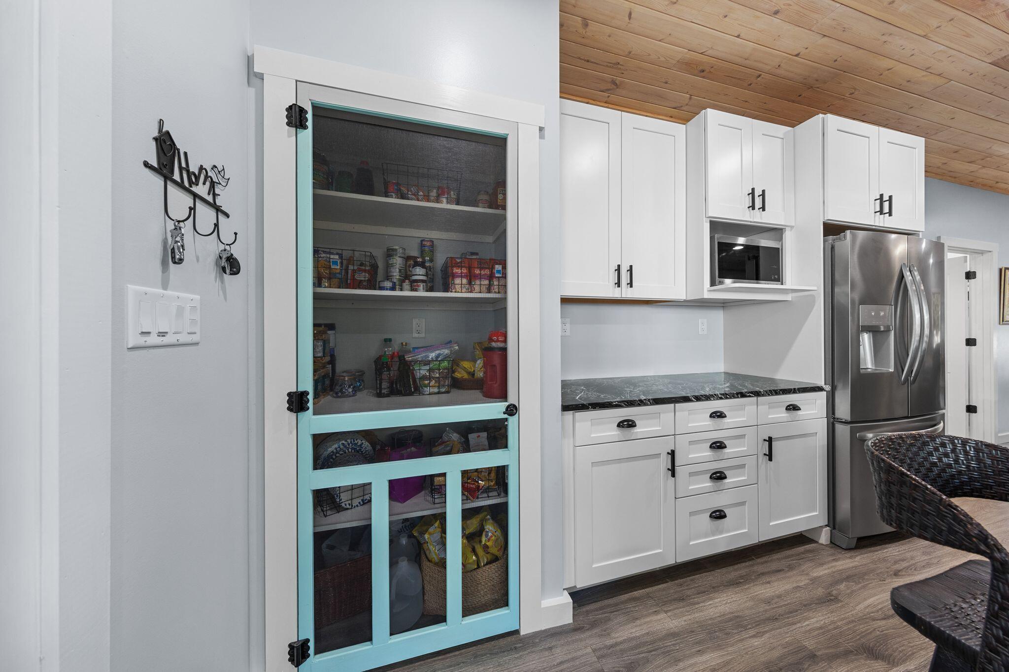 236 Bayou Circle Freeport, FL 32439 - Photo 9 of 43 Moore Media_17