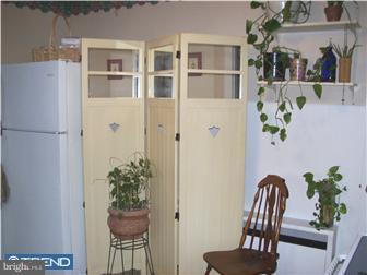 651 Edinburg Road Hamilton, NJ 08619 - Photo 8 of 12 Kitchen