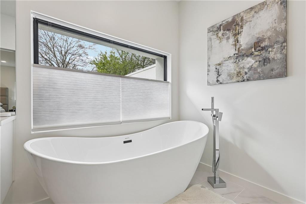 727 Berkeley Avenue Atlanta, GA 30318 - Photo 29 of 63