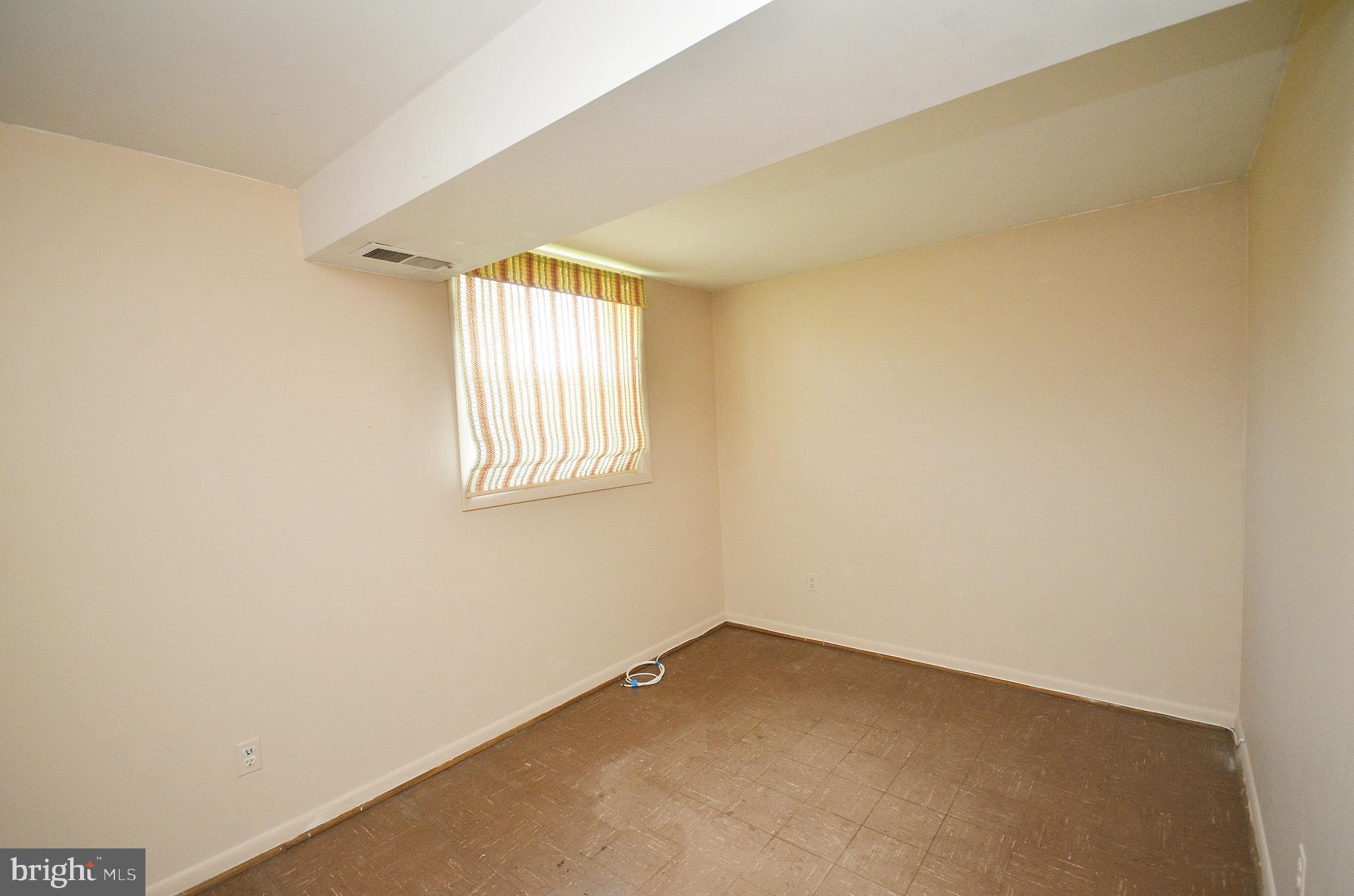 4313 Franconia Road Alexandria, VA 22310 - Photo 29 of 42 Lower Level 5th Bedroom