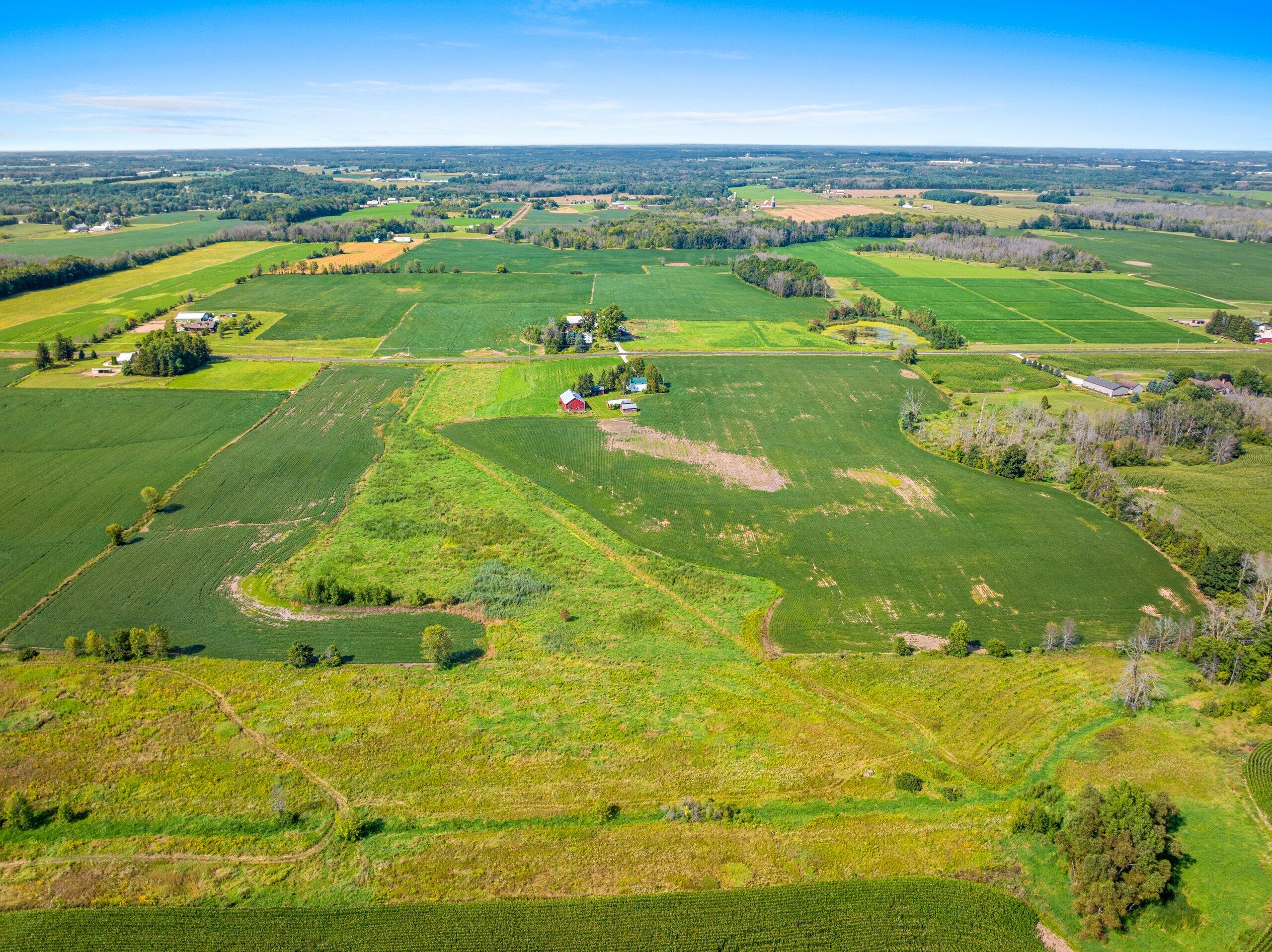 8177 Middle Road Manitowoc Rapids, WI 54220 - Photo 3 of 6 DJI10.JPG-SMALL