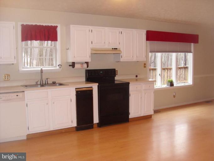 2001 Blue Mt Road Monkton, MD 21111 - Photo 13 of 13 Kitchen