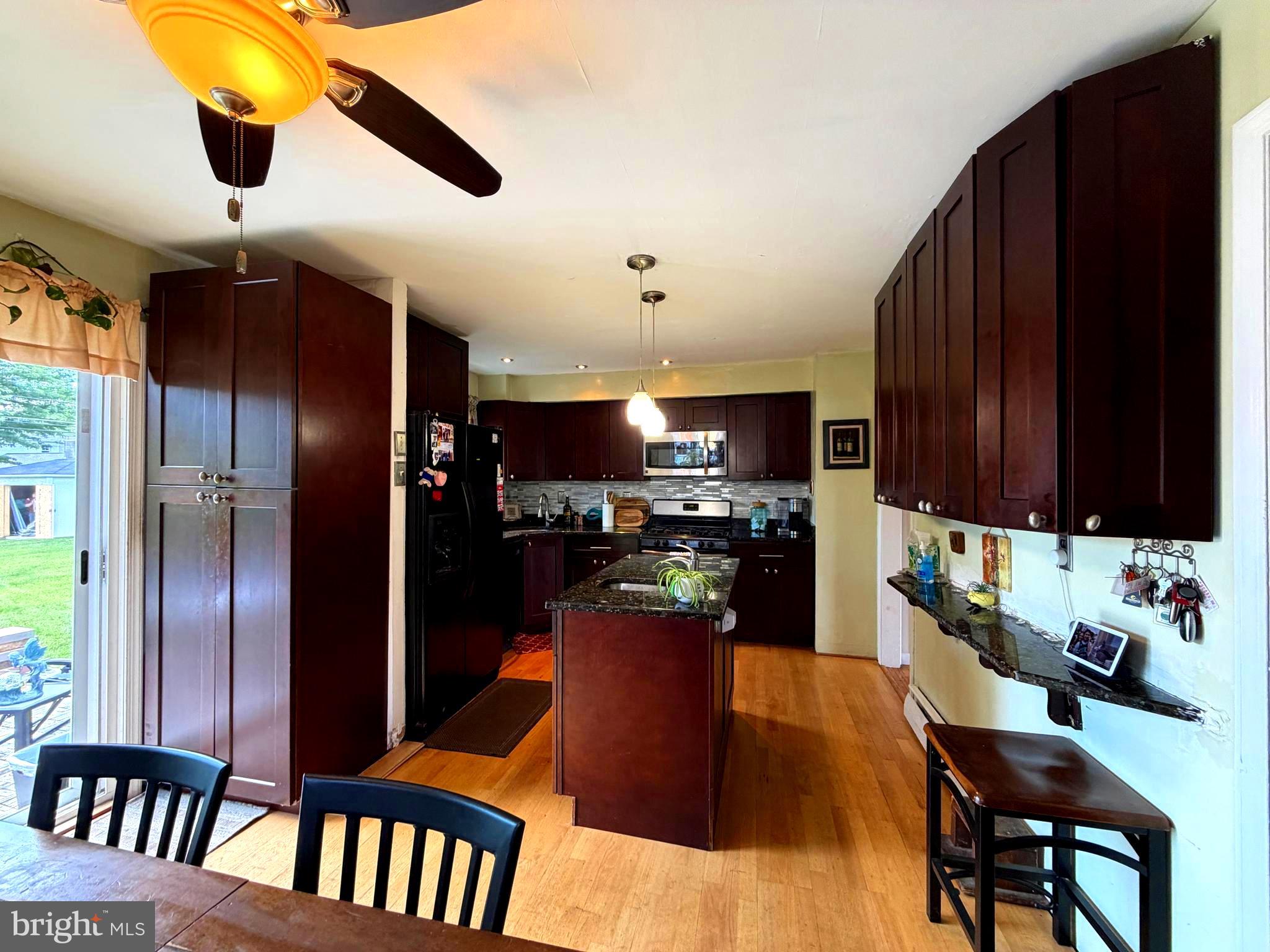 126 Dale Road Willow Grove, PA 19090 - Photo 15 of 50 Kitchen