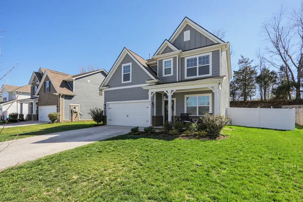 $425,000 | 611 Ballard Drive, White House, TN 37188