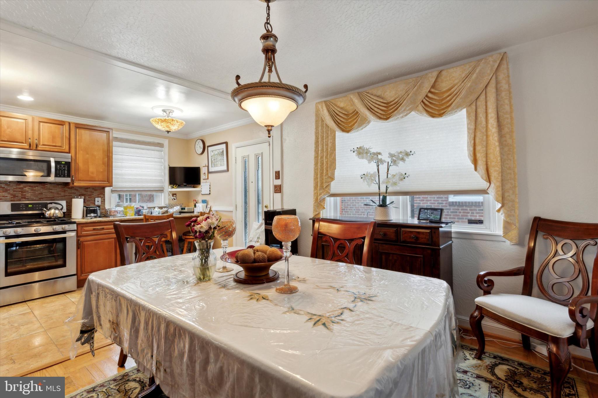 8102 Rugby Street Philadelphia, PA 19150 - Photo 8 of 19 Gallery Image 8