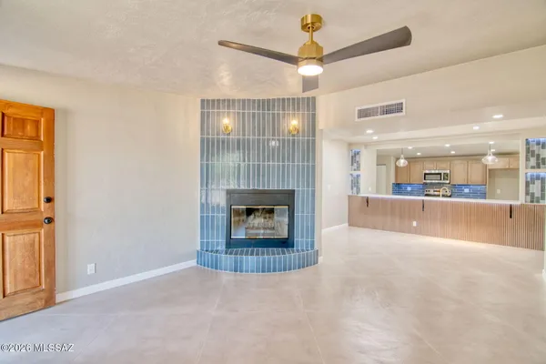 $360,000 | 6458 East Calle Castor, Tucson, AZ 85710