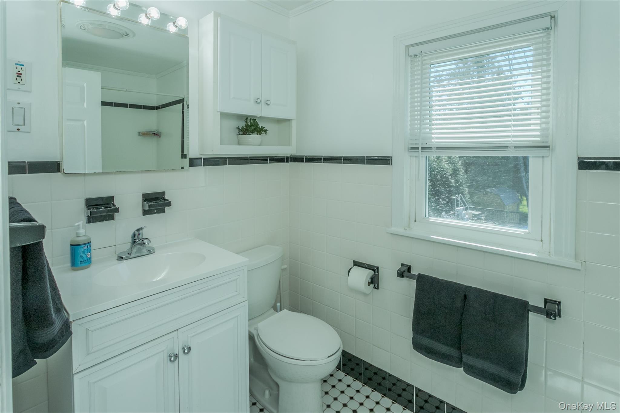 18 Scanlon Avenue Florida, NY 10921 - Photo 28 of 37