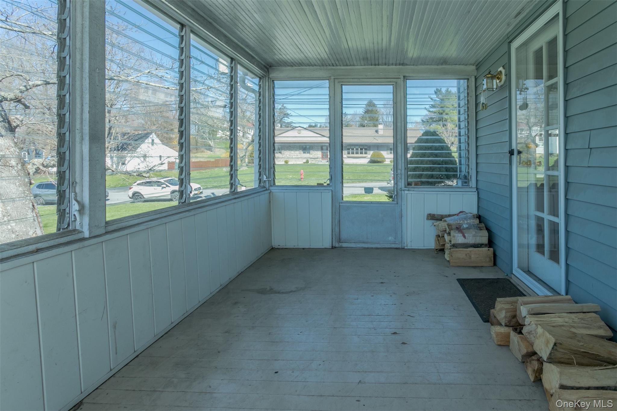 18 Scanlon Avenue Florida, NY 10921 - Photo 32 of 37