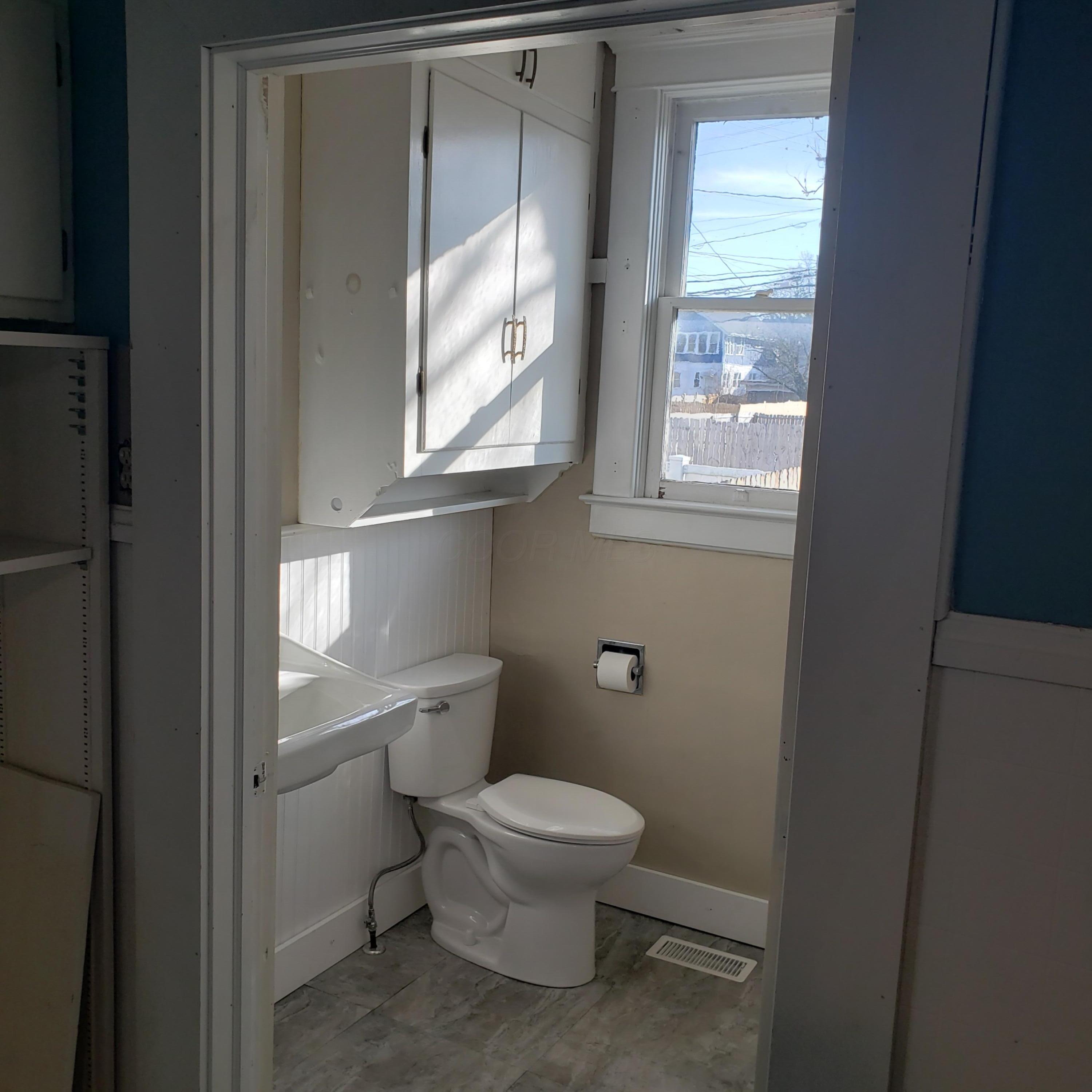 157 West High Street Circleville, OH 43113 - Photo 22 of 34 20260226_161021