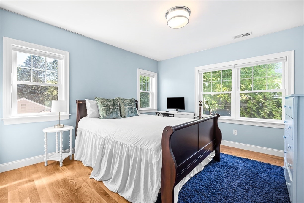 21 Willowdale Road Winchester, MA 01890 - Photo 32 of 42