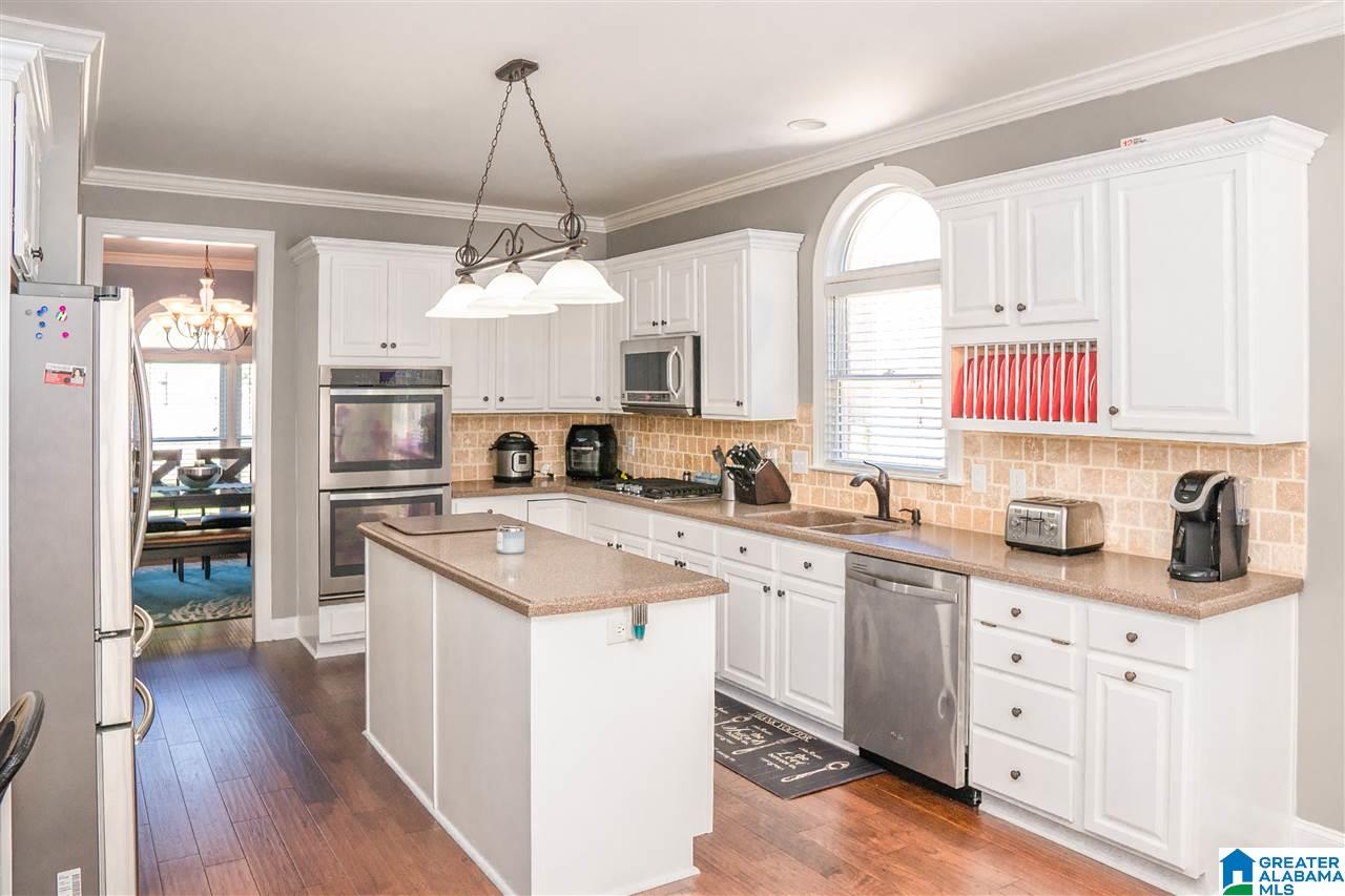 1804 Sandy Ridge Circle Hoover, AL 35244 - Photo 11 of 41