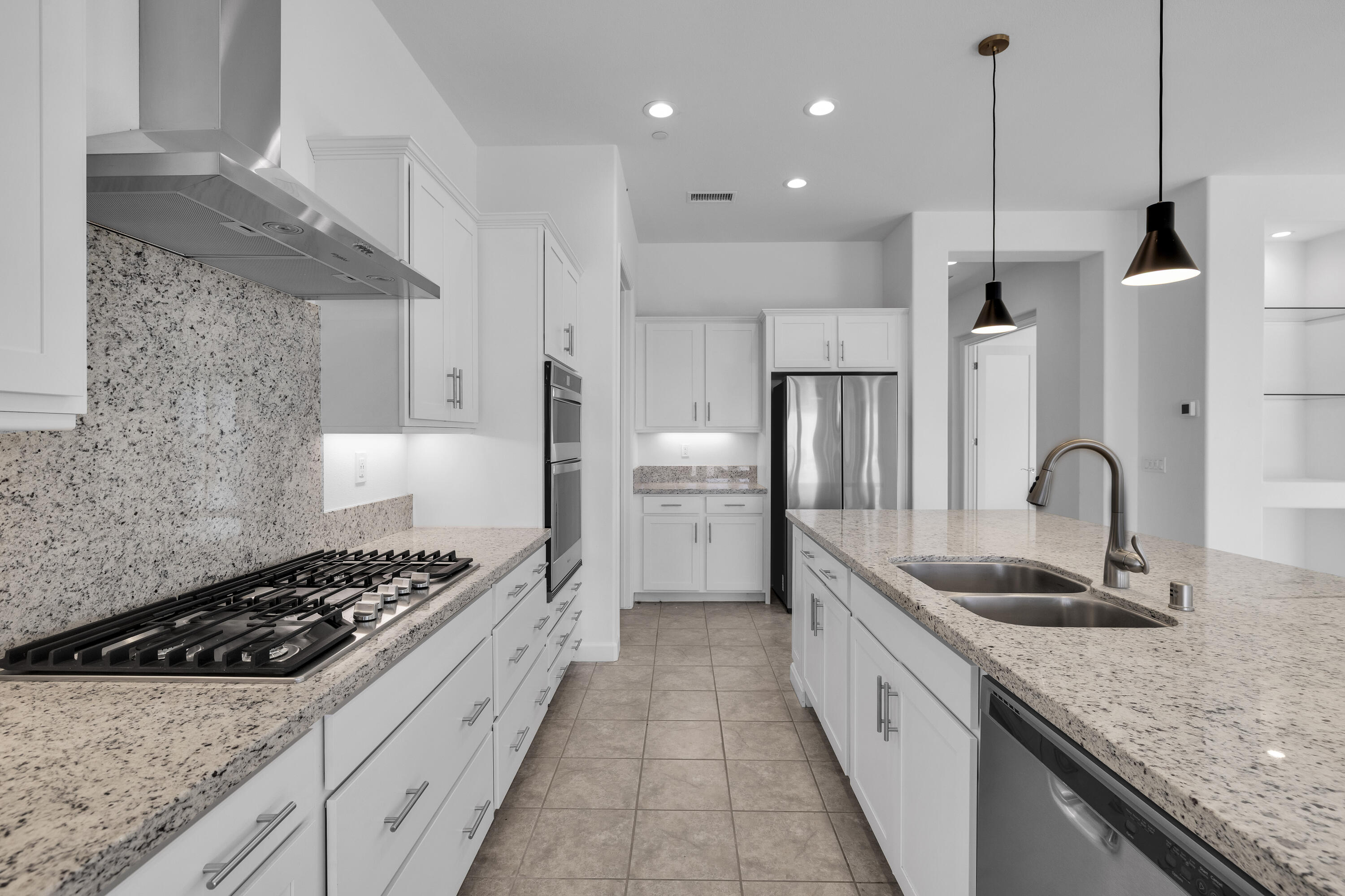 87 Zinfandel Rancho Mirage, CA 92270 - Photo 13 of 68 Kitchen