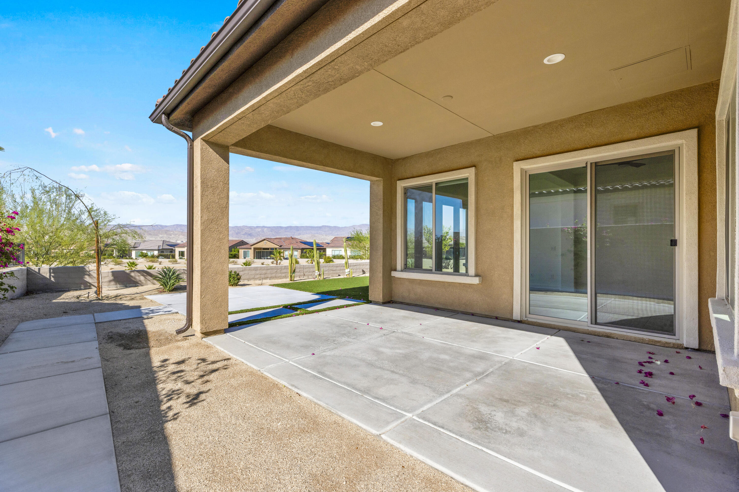 87 Zinfandel Rancho Mirage, CA 92270 - Photo 37 of 68 Reverse View of Patio off Dining Area