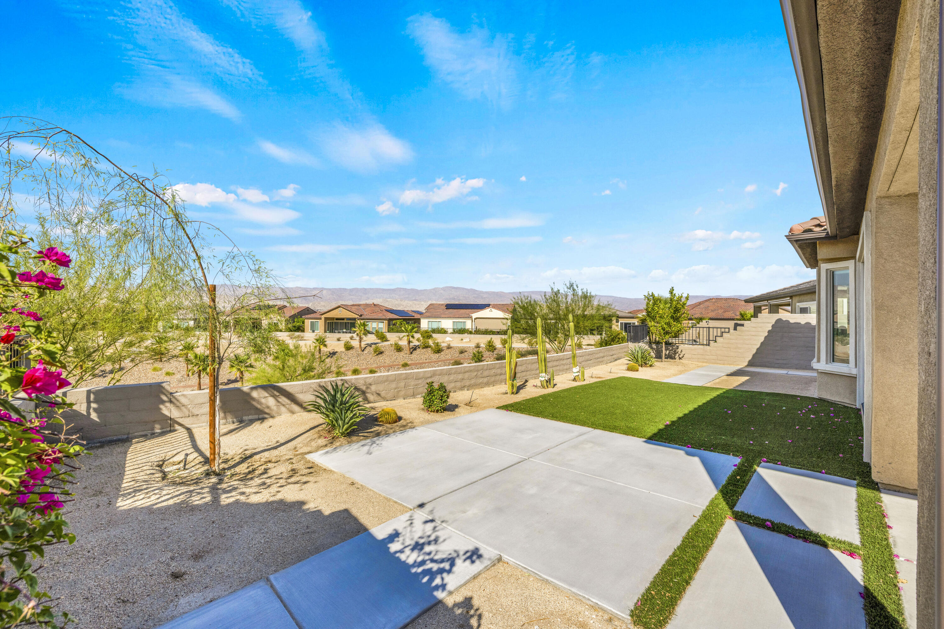 87 Zinfandel Rancho Mirage, CA 92270 - Photo 38 of 68 Backyard