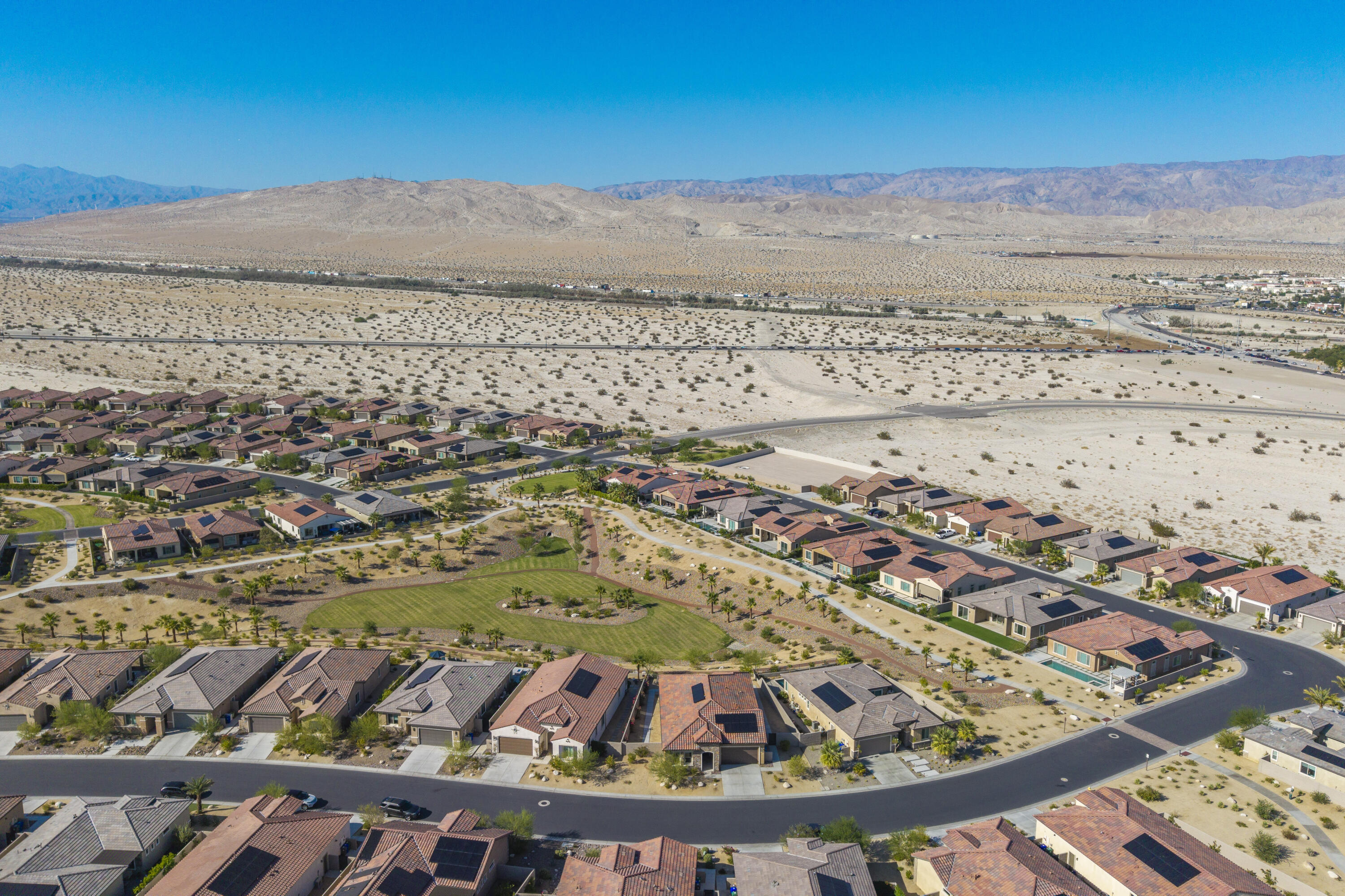 87 Zinfandel Rancho Mirage, CA 92270 - Photo 51 of 68 Community Aerial View