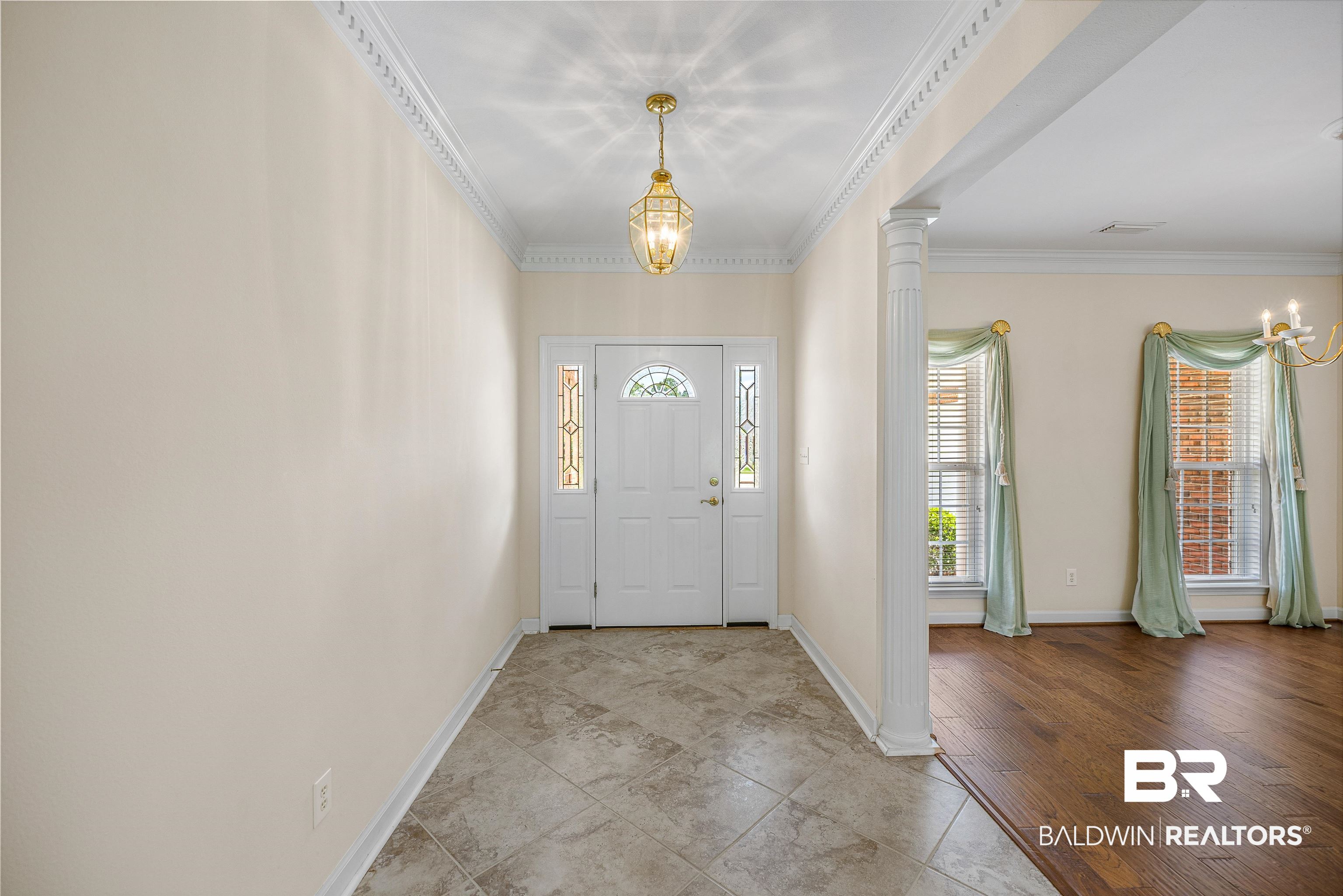 105 Par Circle Fairhope, AL 36532 - Photo 5 of 30 Foyer