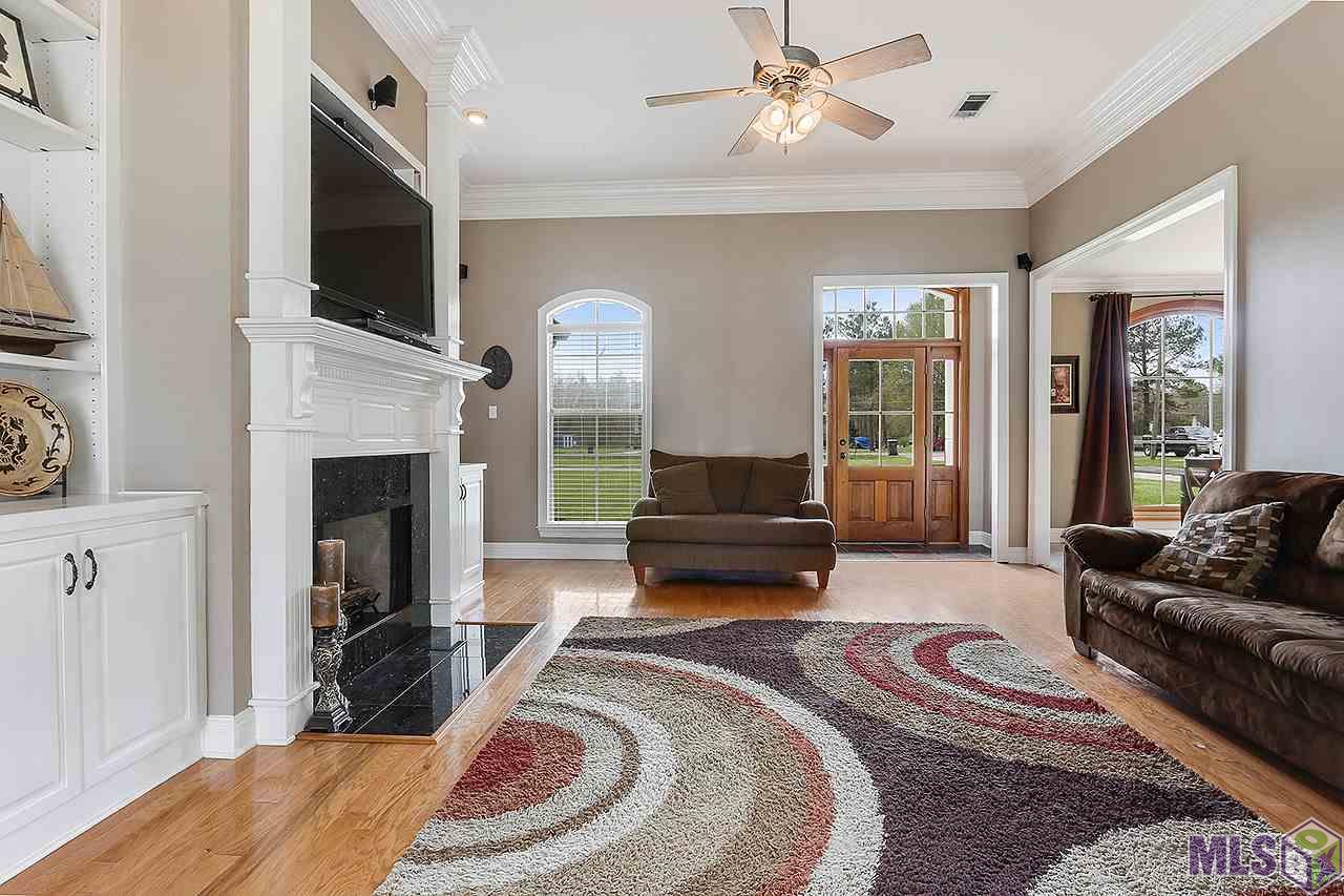 42330 Bayou Narcisse Road Gonzales, LA 70737 - Photo 3 of 10