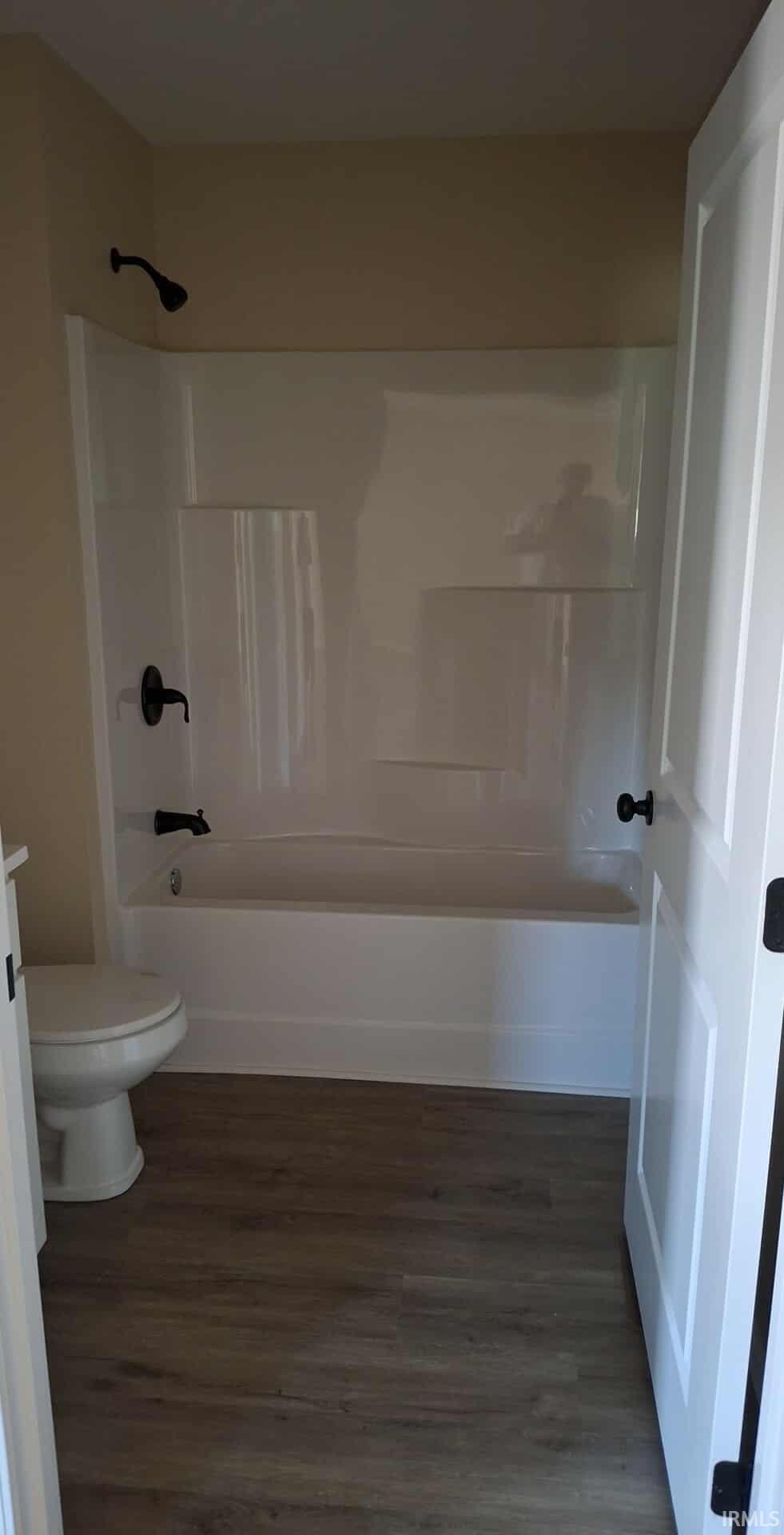 501 Southwest 3rd Street Loogootee, IN 47553 - Photo 6 of 10