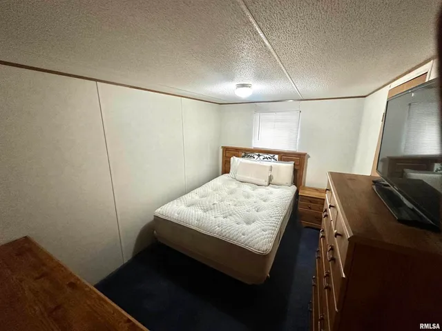 $225,000 | 2030 Gierten Road, Centralia, IL 62801