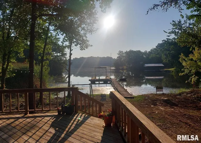 $225,000 | 2030 Gierten Road, Centralia, IL 62801