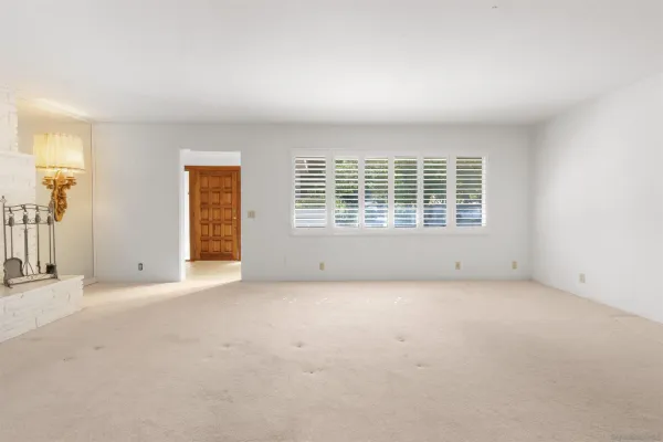 $500,000 | 250 Santa Rosa Road, El Centro, CA 92243