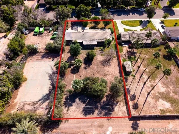 $500,000 | 250 Santa Rosa Road, El Centro, CA 92243