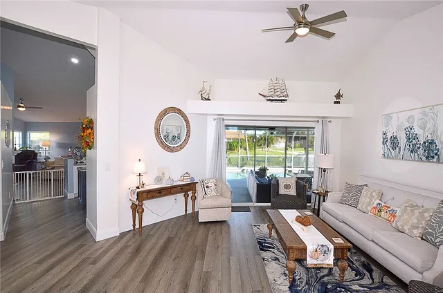 $550,000 | 4340 12th Street Southwest, Vero Beach, FL 32968