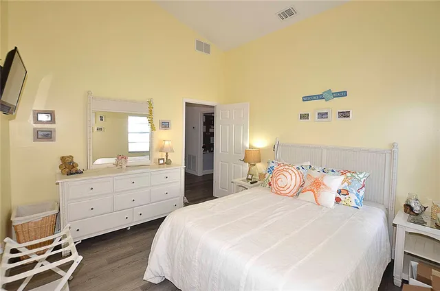 $550,000 | 4340 12th Street Southwest, Vero Beach, FL 32968