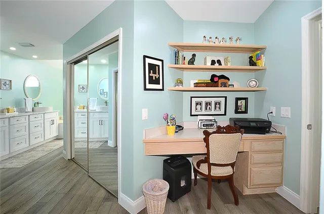 $550,000 | 4340 12th Street Southwest, Vero Beach, FL 32968