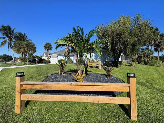 $550,000 | 4340 12th Street Southwest, Vero Beach, FL 32968