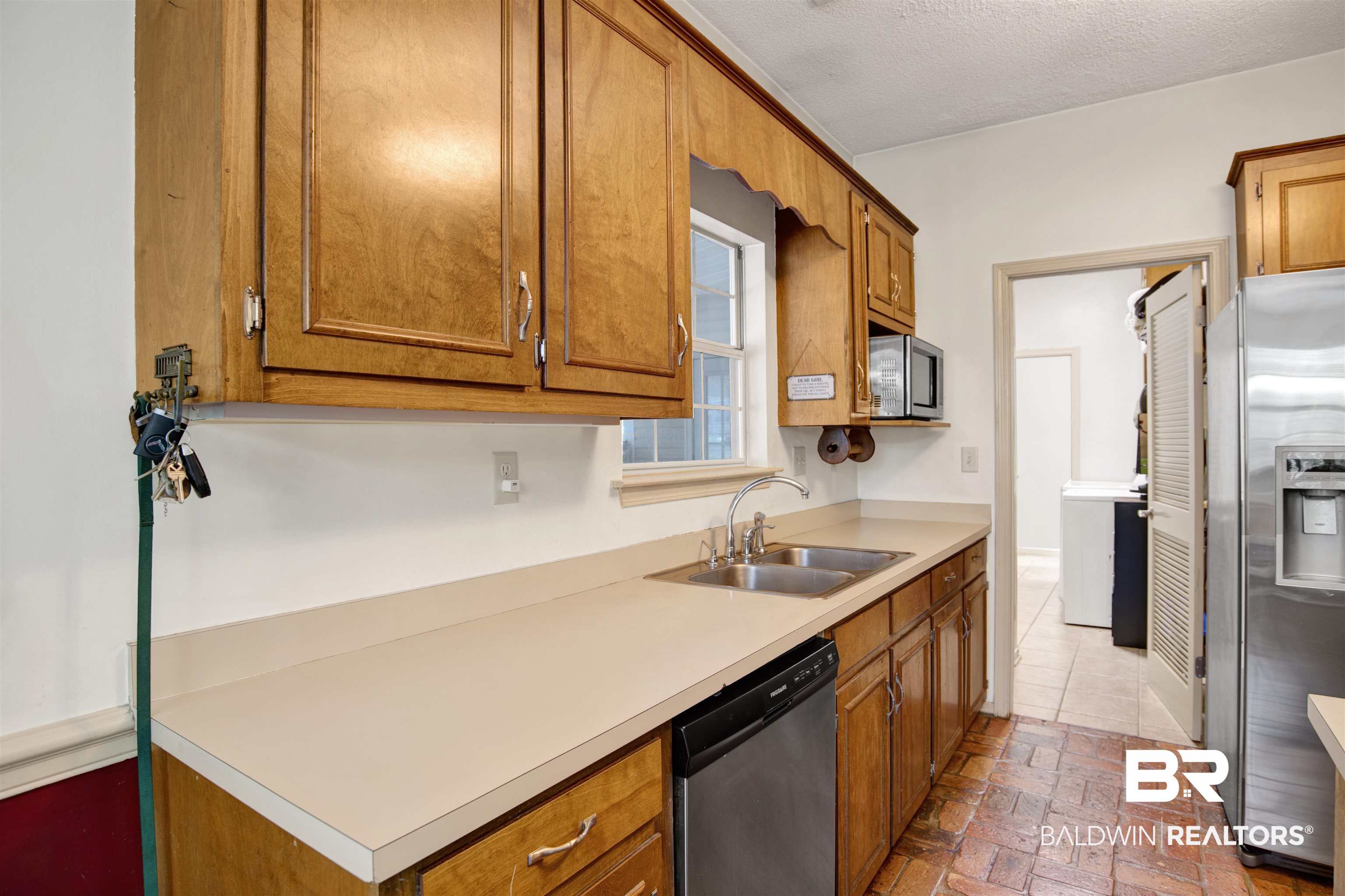 3412 Peyton Court Mobile, AL 36695 - Photo 12 of 27 Kichen