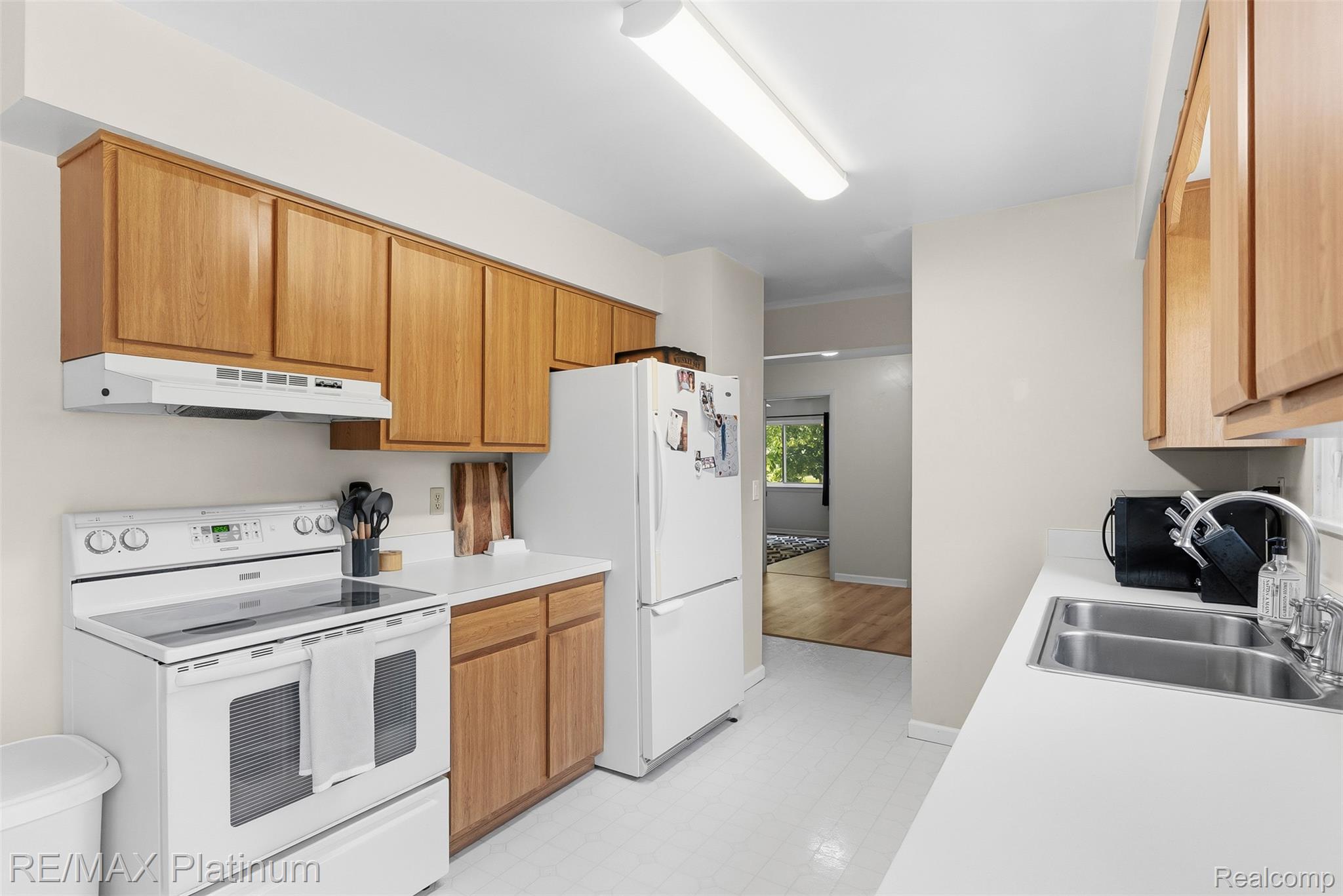 8370 West Rolston Road Linden, MI 48451 - Photo 11 of 36 Kitchen