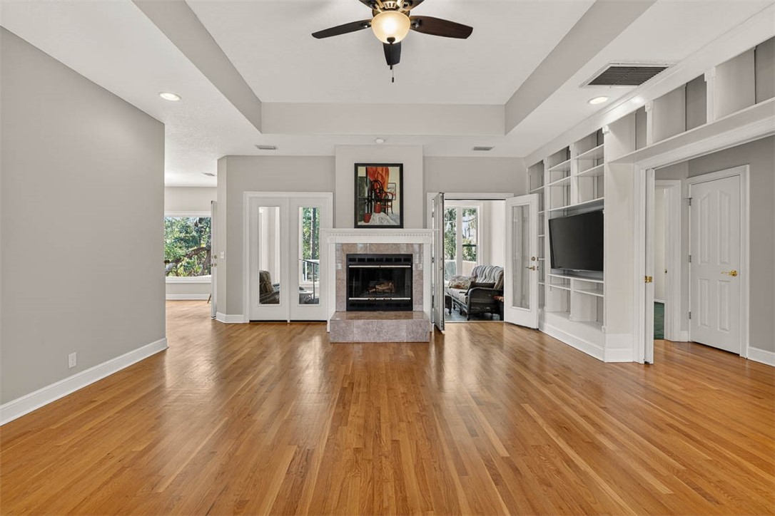 189 Harbor Pointe Drive Brunswick, GA 31523 - Photo 4 of 50