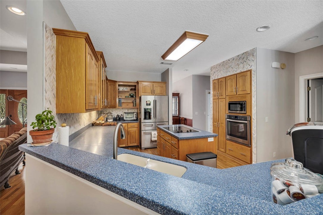 189 Harbor Pointe Drive Brunswick, GA 31523 - Photo 7 of 50