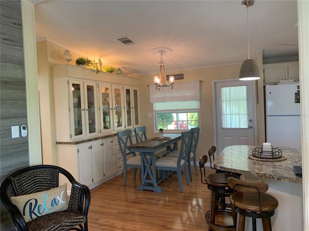 8304 Princess Court Palmetto, FL 34221 - Photo 13 of 44