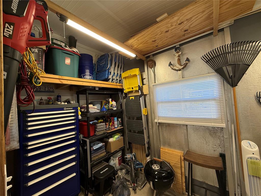 8304 Princess Court Palmetto, FL 34221 - Photo 34 of 44