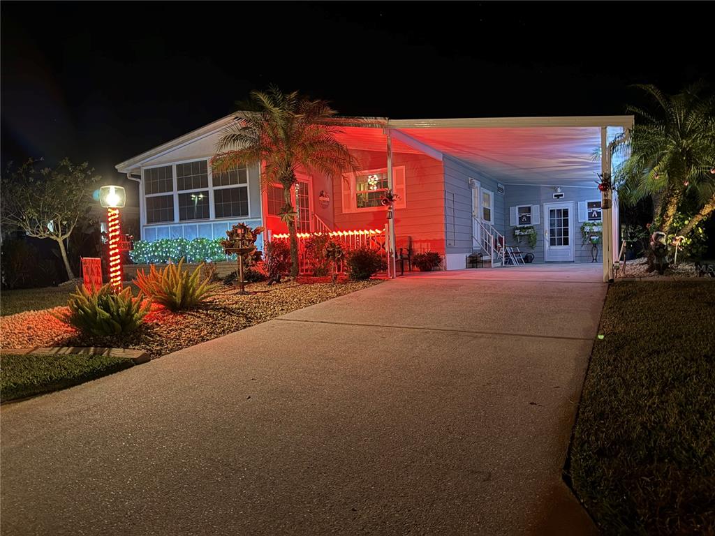 8304 Princess Court Palmetto, FL 34221 - Photo 39 of 44