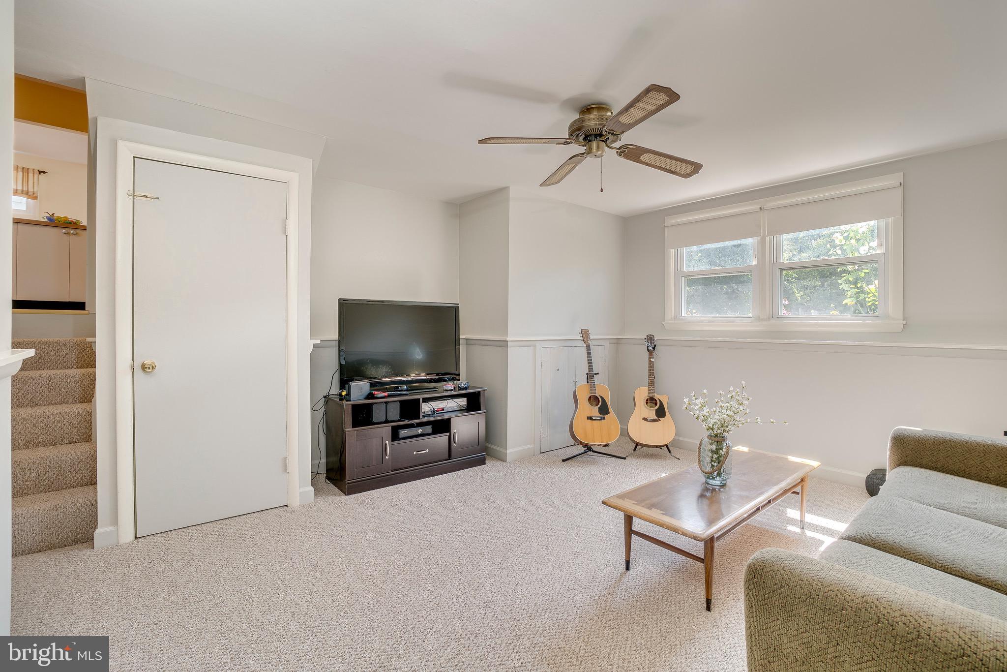 200 Rollingdale Road Baltimore, MD 21228 - Photo 44 of 58 NEW w/w a bonus in this area +door to 4th level