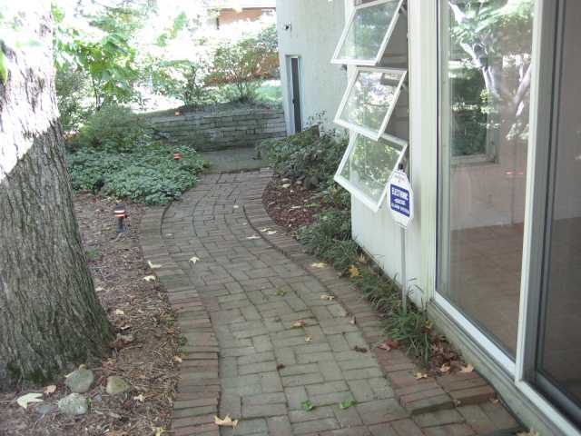 657 Indian Mound Road Columbus, OH 43213 - Photo 16 of 18 Gallery Image 16