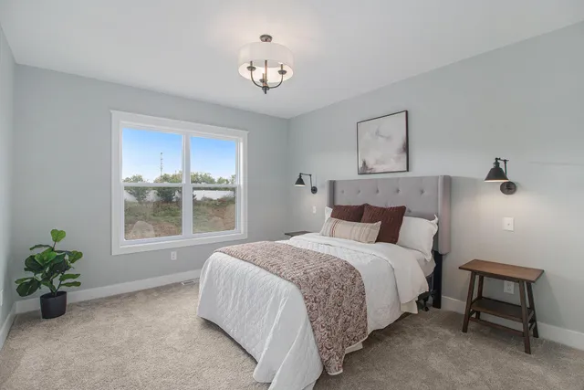 $494,500 | 581 Sun Vale Lane, Grandville, MI 49418