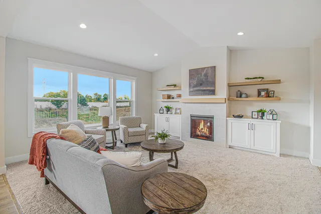 $494,500 | 581 Sun Vale Lane, Grandville, MI 49418