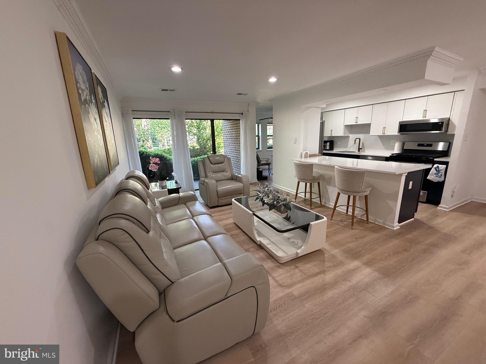 11252 Chestnut Grove Square, Unit 26 Reston, VA 20190 - Photo 7 of 36