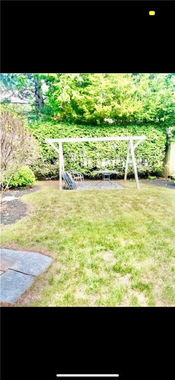 121 Brookdale Boulevard, Unit 2 Pawtucket, RI 02861 - Photo 6 of 26