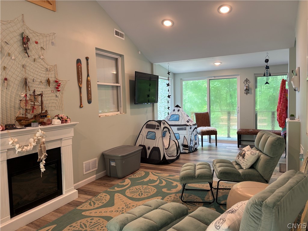 100 Lockhaven Beach Road Scriba, NY 13126 - Photo 5 of 50