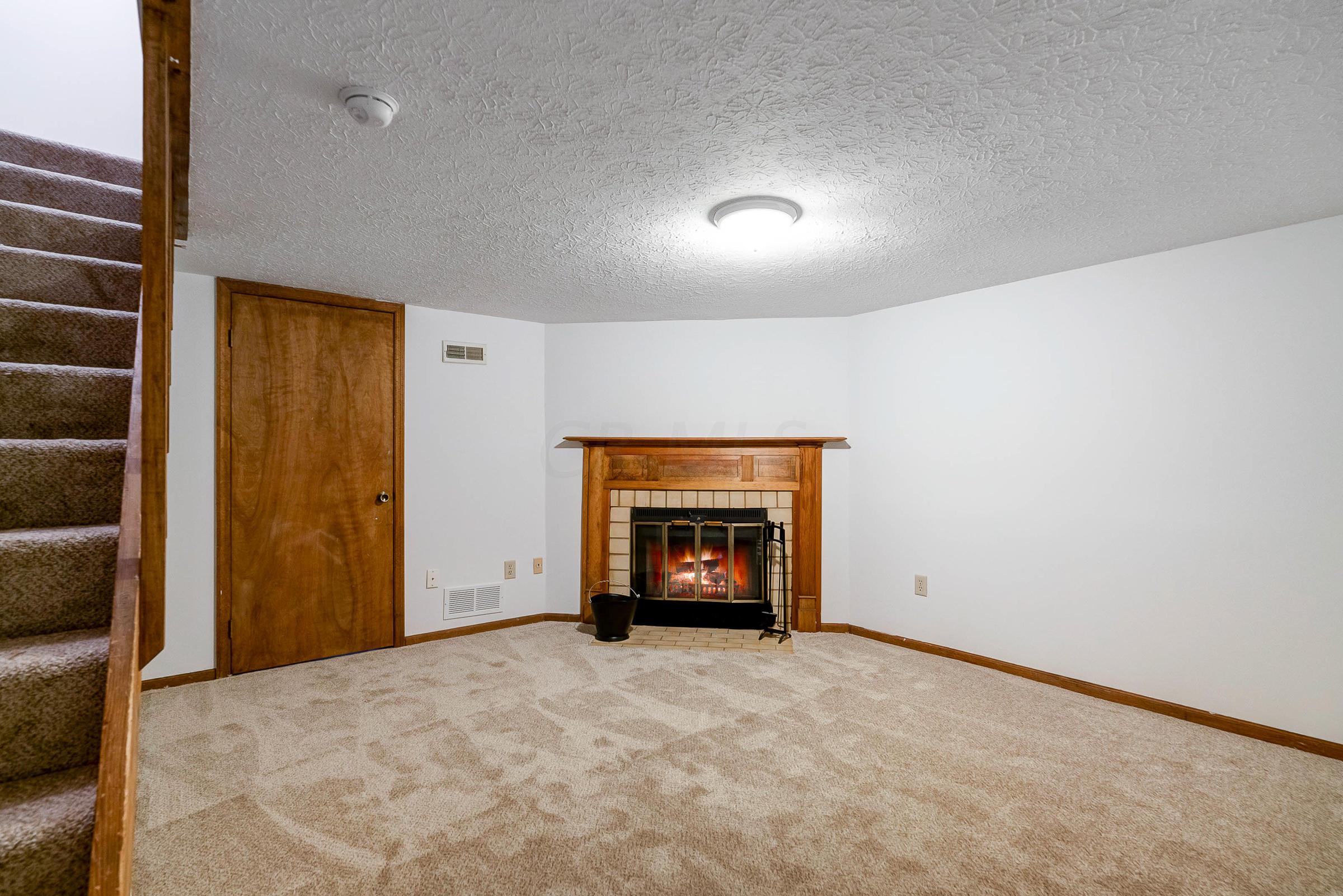 7404 Chaparral Road Columbus, OH 43235 - Photo 18 of 45 Gallery Image 18