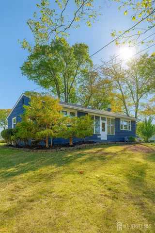 $615,000 | 93 Vera Street, Piscataway, NJ 08854