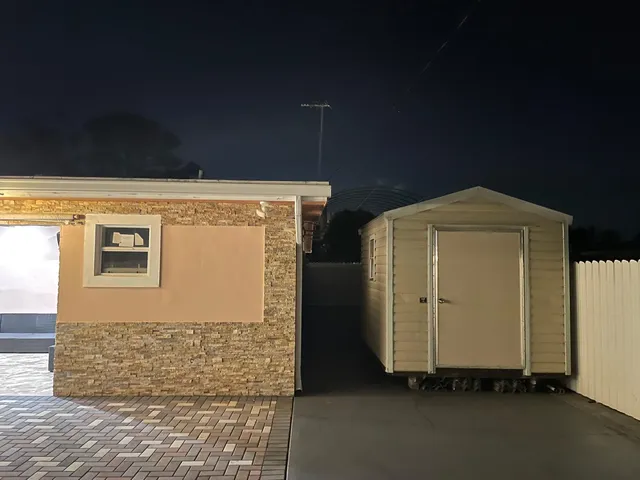 $3,500 | 584 Vossler Avenue, West Palm Beach, FL 33413