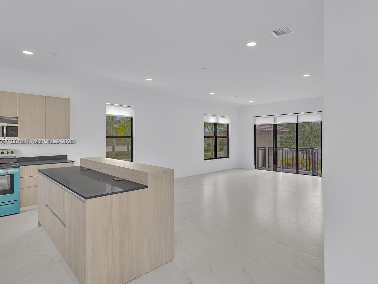 6130 Southwest 36th Court, Unit 8 Miramar, FL 33023 - Photo 4 of 40
