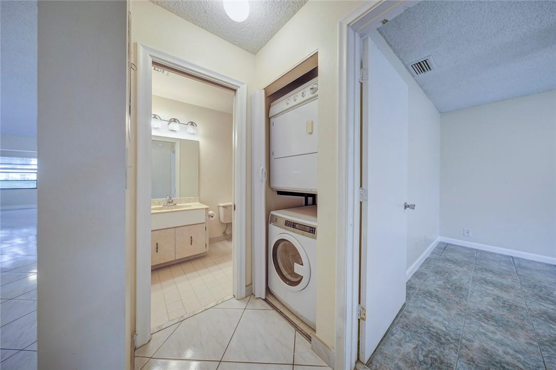 687 Banks Road Margate, FL 33063 - Photo 21 of 33 Photo 21